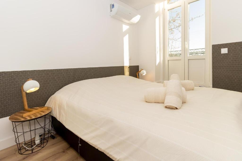 Modern - Campanha Train Station Appartement