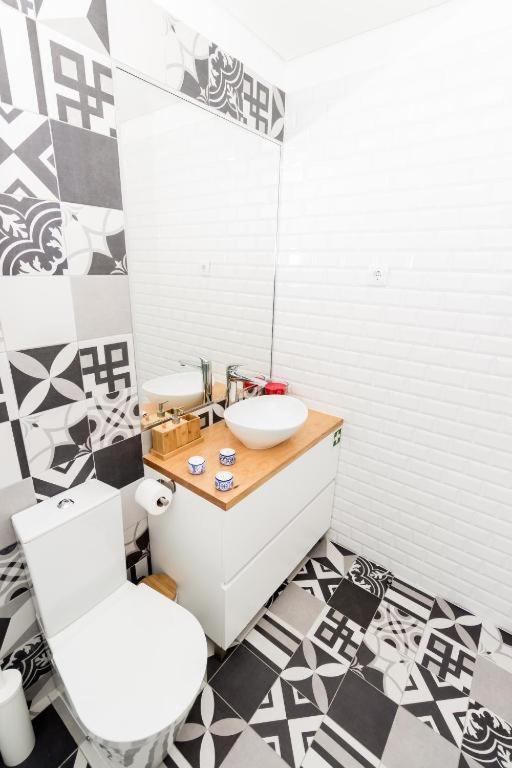 Appartement Modern - Campanha Train Station *